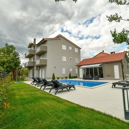 Apartament Magnolia By Split
