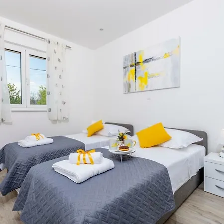 Apartament Magnolia By Split