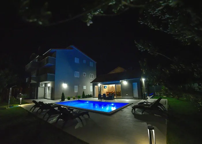 Magnolia By * Спліт