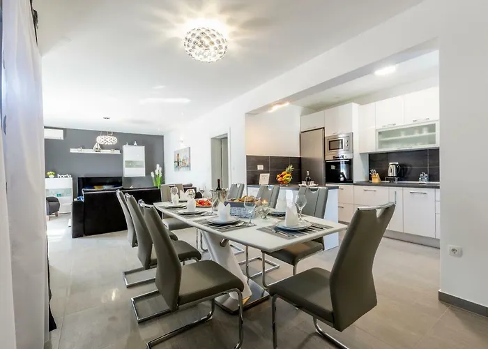 Magnolia By Апартаменти