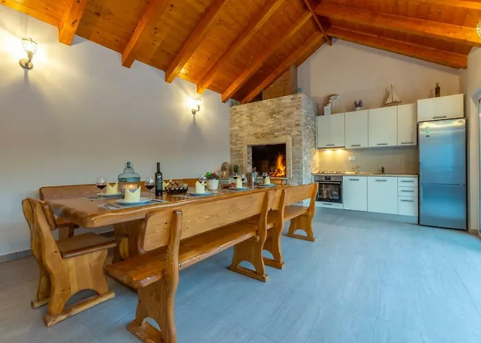 Magnolia By Спліт